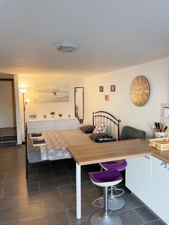 Studio & Apartment Biograd Paszman บีโอกราดนาโมรู ภายนอก รูปภาพ