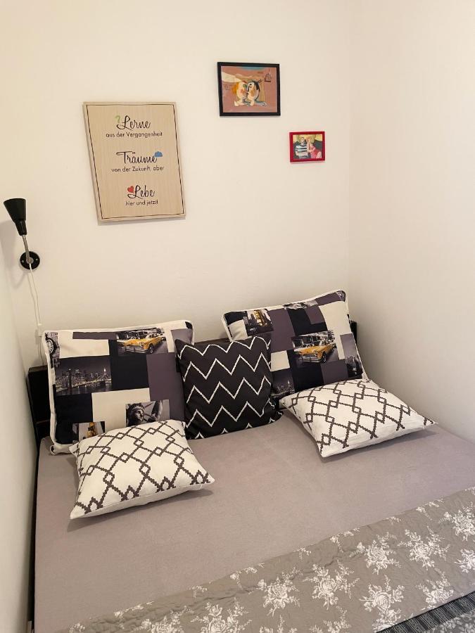 Studio & Apartment Biograd Paszman บีโอกราดนาโมรู ภายนอก รูปภาพ
