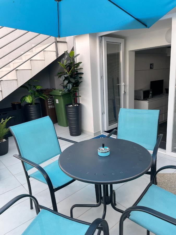 Studio & Apartment Biograd Paszman บีโอกราดนาโมรู ภายนอก รูปภาพ